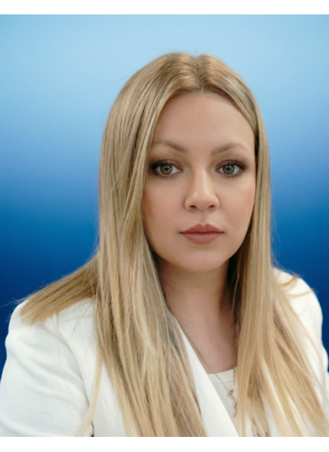 Искандарова Елена Александровна